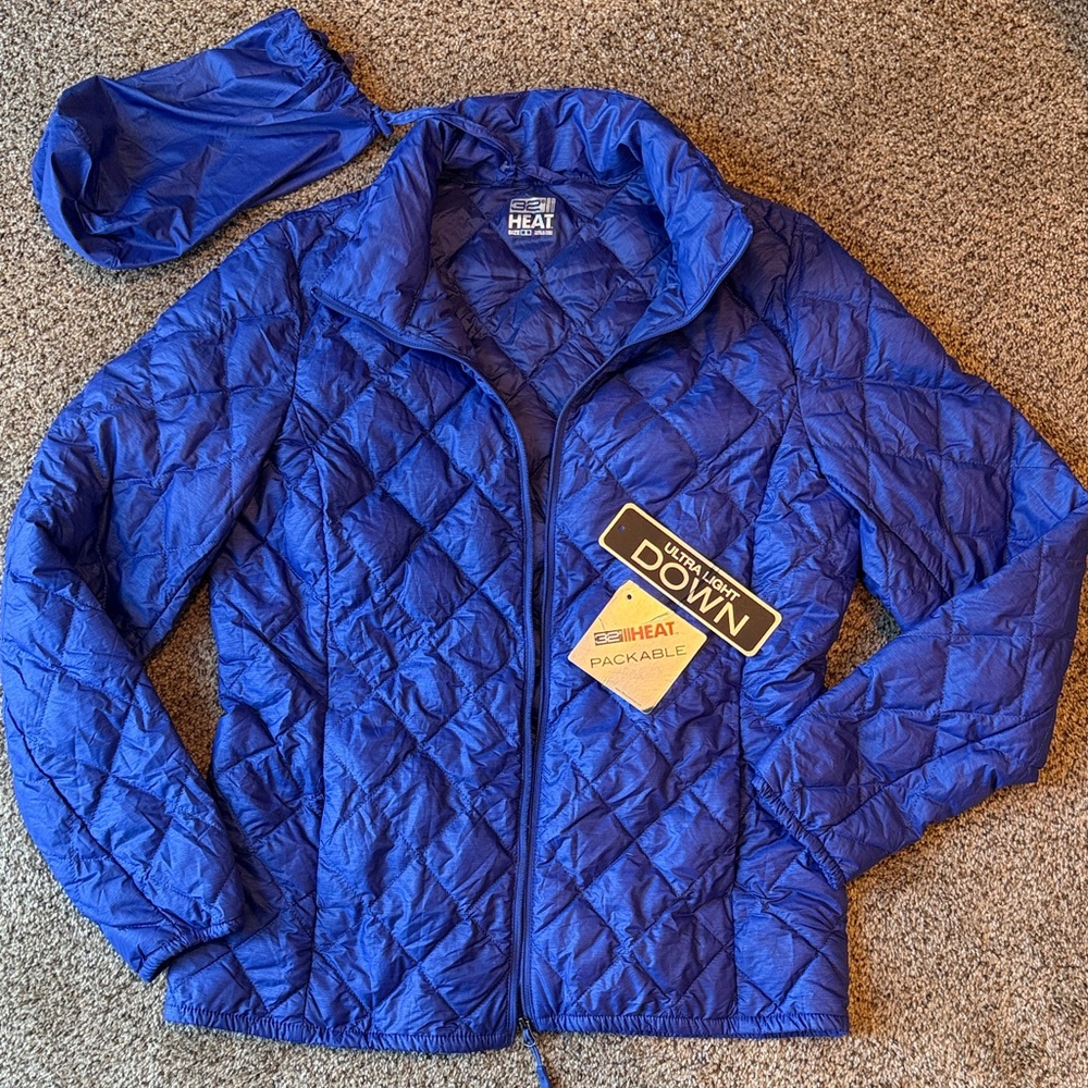 32 Degrees | Down Puffer Jacket in Vibrant Blue Purple w/ Packable Bag